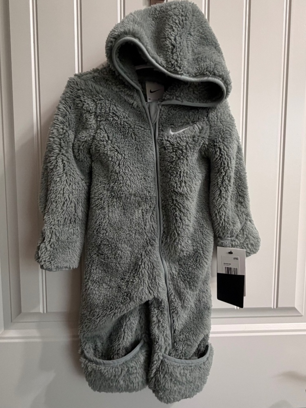 Nike Fuzzy Hooded Bunting/Snowsuit, Size 9 Months